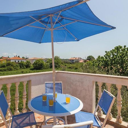 Nice Apartment In Kastel With Kitchen Εξωτερικό φωτογραφία